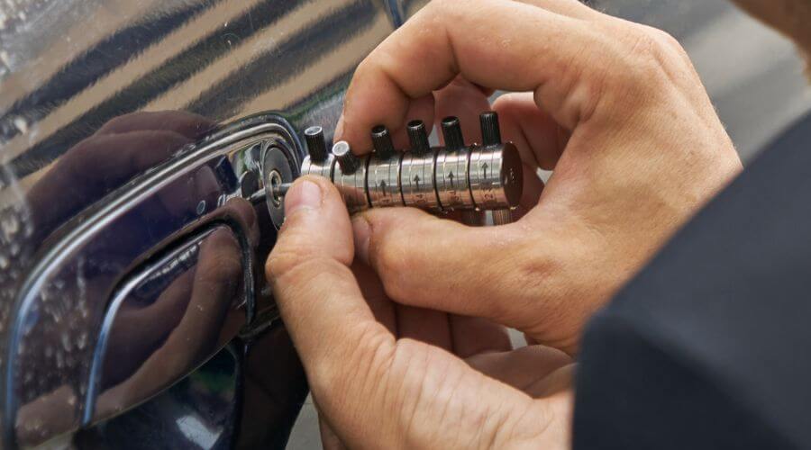 Professional residential roofers in Myers Flat, CA